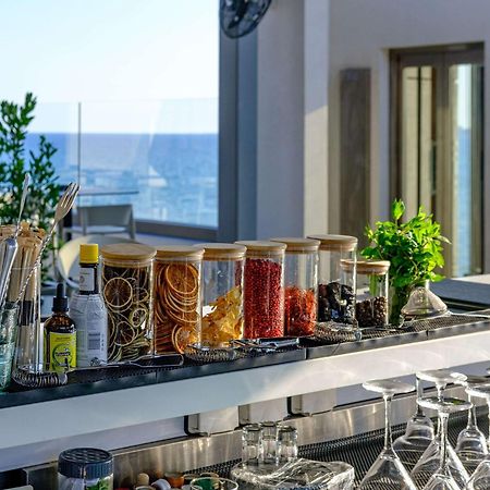 Mercure Larnaca Beach Resort Bagian luar foto