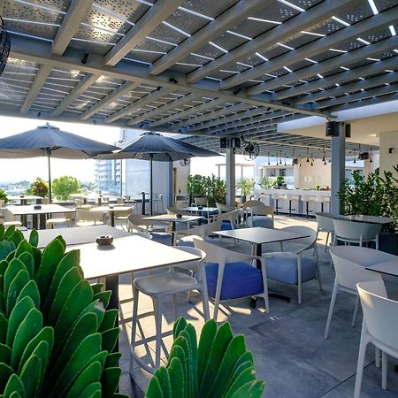 Mercure Larnaca Beach Resort Bagian luar foto